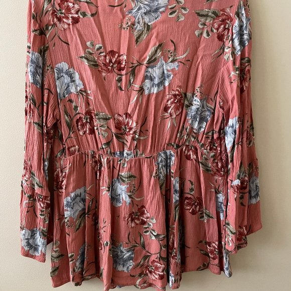 Torrid Floral Print Crinkle Gauze Lace-Up Babydoll Top - Size 00 / 10 - Picture 2 of 6